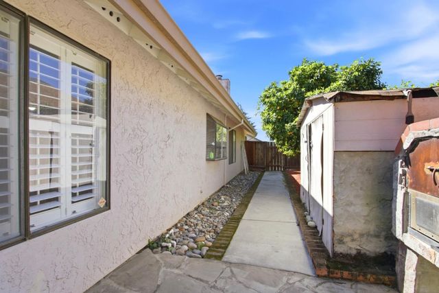 2836 Broken Oak Court, San Jose, CA 95148