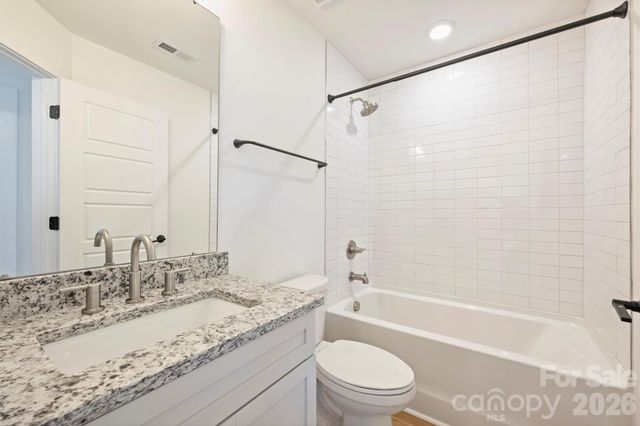 10717 Mallard Creek Road, Charlotte, NC 28262