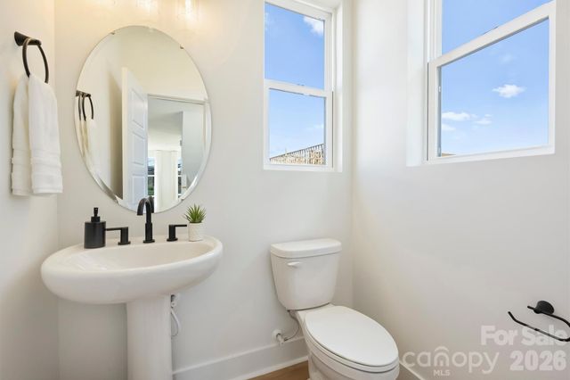 10717 Mallard Creek Road, Charlotte, NC 28262