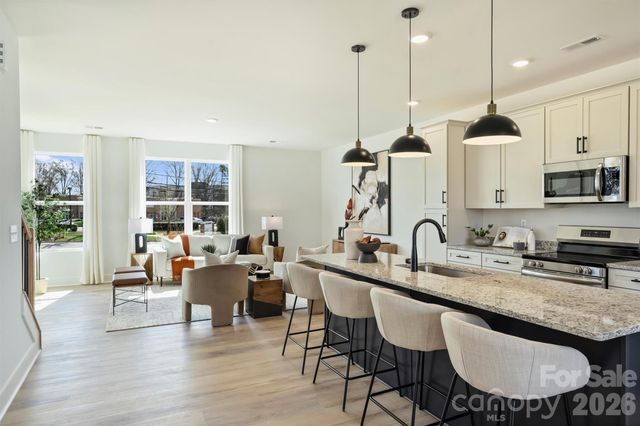 10717 Mallard Creek Road, Charlotte, NC 28262