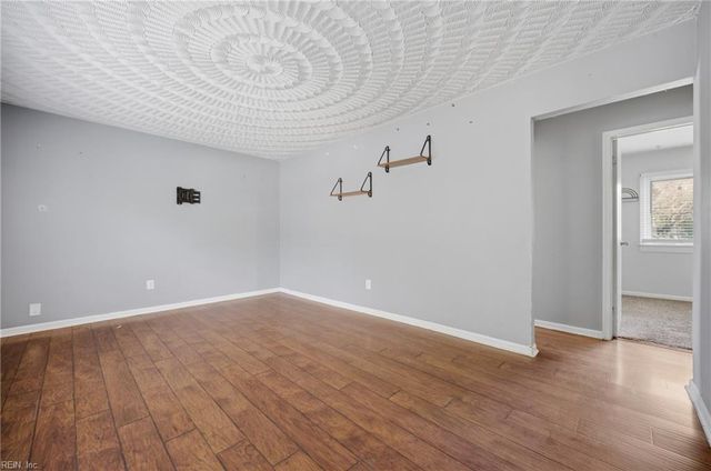 1333 Great Bridge BLVD, Chesapeake, VA 23320