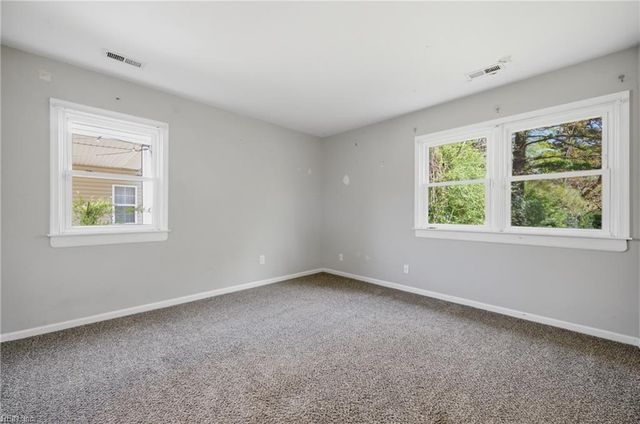 1333 Great Bridge BLVD, Chesapeake, VA 23320