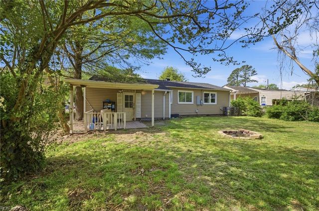 1333 Great Bridge BLVD, Chesapeake, VA 23320