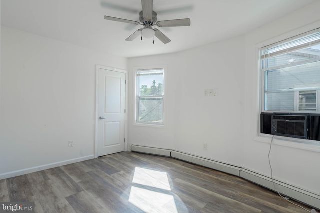 233 PARK LANE, Hamilton, NJ 08609