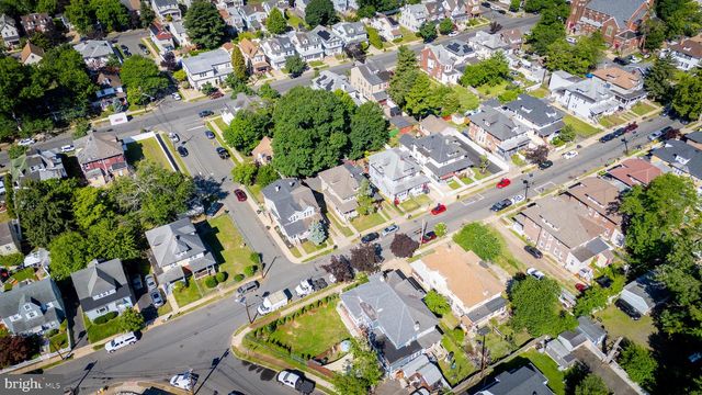 233 PARK LANE, Hamilton, NJ 08609