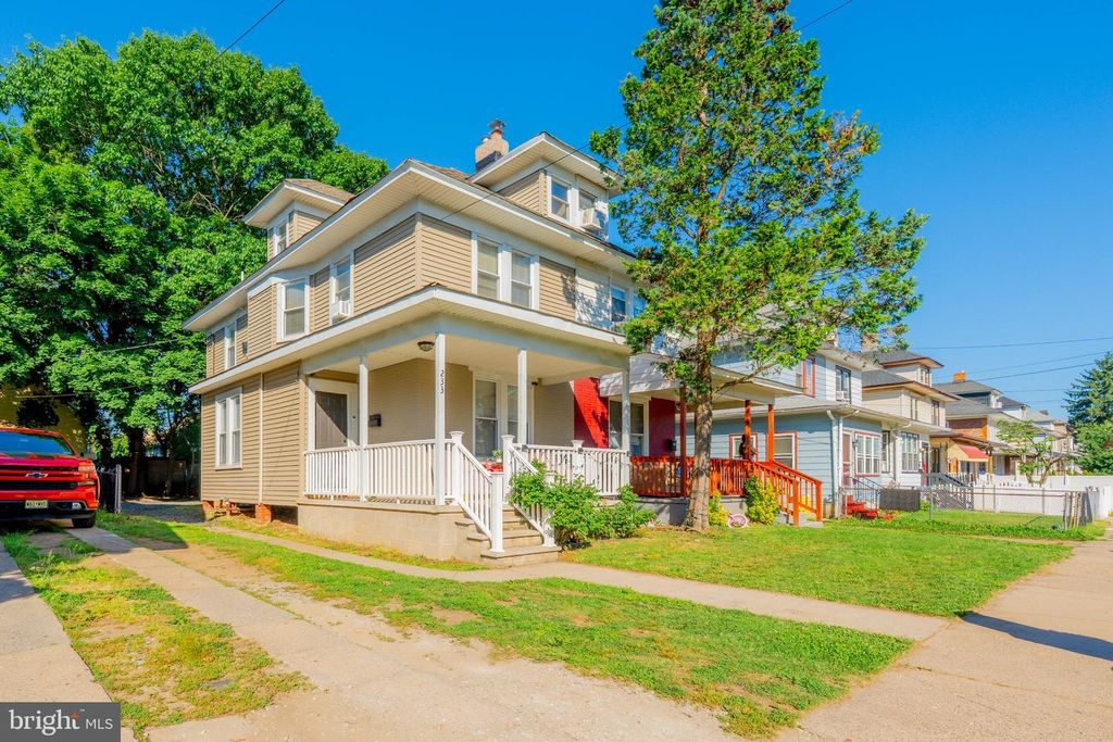 233 PARK LANE, Hamilton, NJ 08609