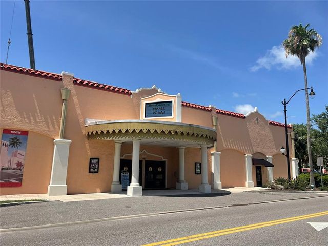 1060 COCKRILL STREET 1060, Venice, FL 34285