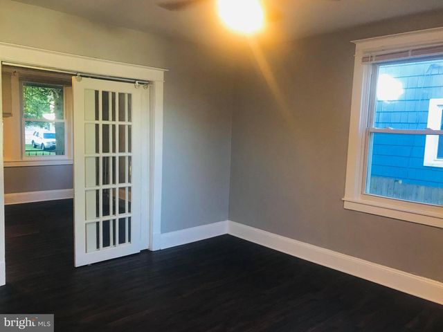 12 LEEWAY, Dundalk, MD 21222