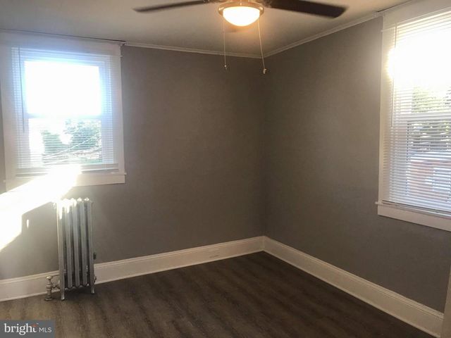 12 LEEWAY, Dundalk, MD 21222