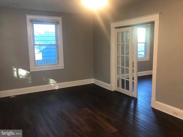 12 LEEWAY, Dundalk, MD 21222