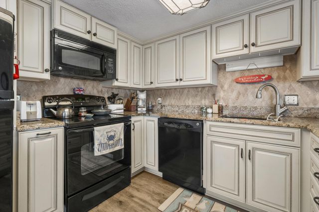 310 73rd Ave. N PH D, Myrtle Beach, SC 29572