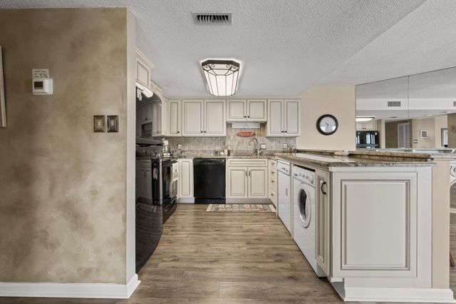 310 73rd Ave. N PH D, Myrtle Beach, SC 29572