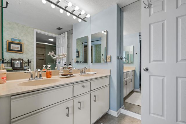 310 73rd Ave. N PH D, Myrtle Beach, SC 29572