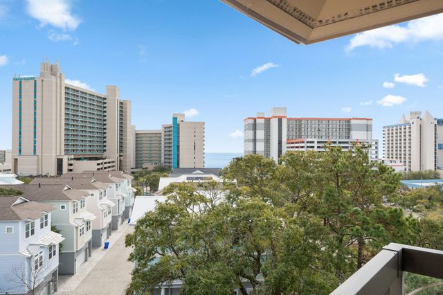 310 73rd Ave. N PH D, Myrtle Beach, SC 29572