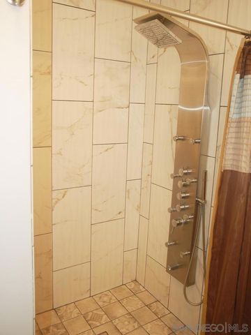 13300 E Los Coches Rd 68, El Cajon, CA 92021