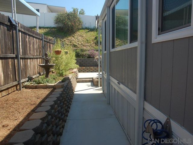 13300 E Los Coches Rd 68, El Cajon, CA 92021