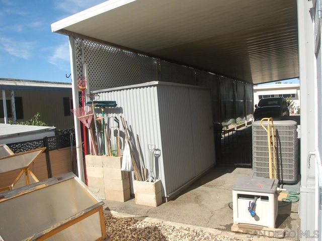 13300 E Los Coches Rd 68, El Cajon, CA 92021