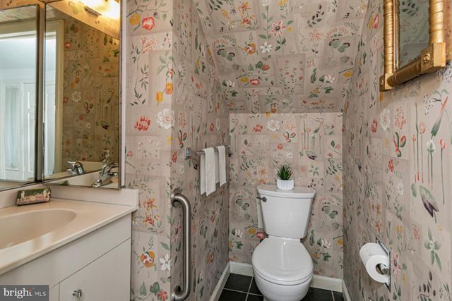 26 CONSTITUTION HILL W, Princeton, NJ 08540