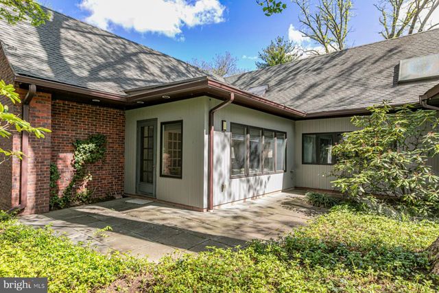 26 CONSTITUTION HILL W, Princeton, NJ 08540