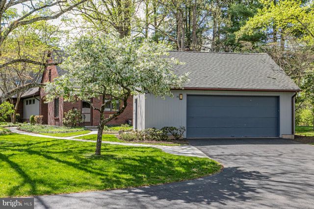 26 CONSTITUTION HILL W, Princeton, NJ 08540