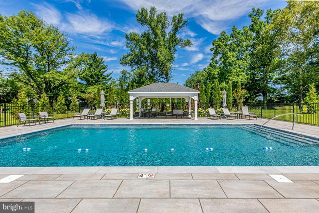 26 CONSTITUTION HILL W, Princeton, NJ 08540