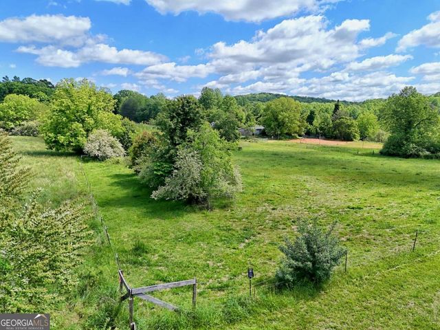 215 Dovie Ray Road, Dahlonega, GA 30533