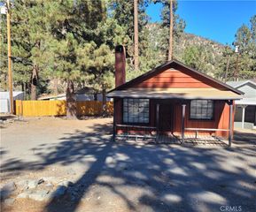 1346 Laura Street, Wrightwood, CA 92397
