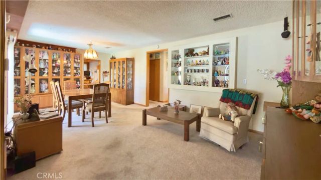 16029 Chatsworth, Granada Hills, CA 91344