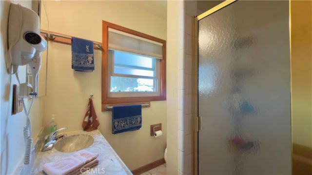 16029 Chatsworth, Granada Hills, CA 91344