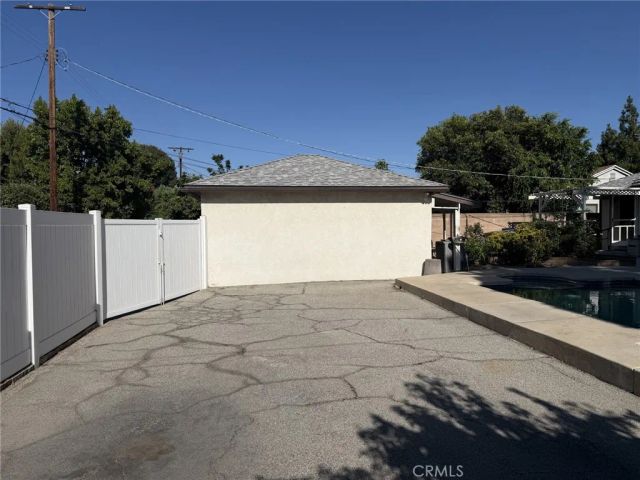 16029 Chatsworth, Granada Hills, CA 91344