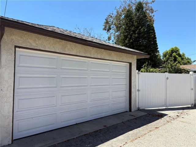 16029 Chatsworth, Granada Hills, CA 91344
