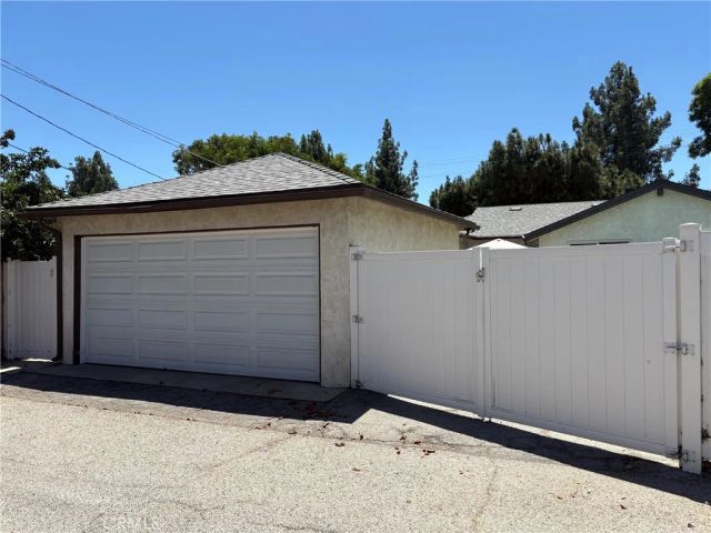 16029 Chatsworth, Granada Hills, CA 91344