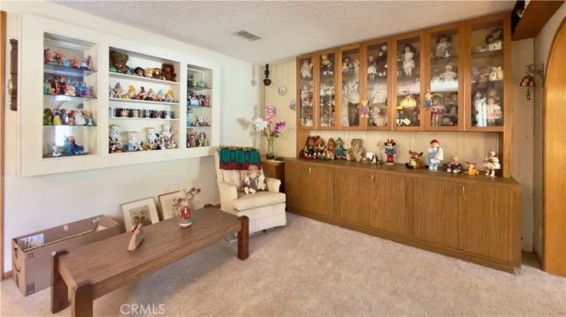 16029 Chatsworth, Granada Hills, CA 91344