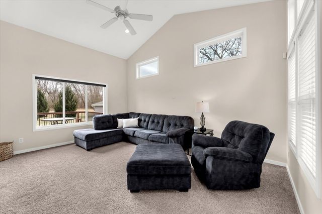 8522 Pebble Drive Ne, Courtland Twp, MI 49341