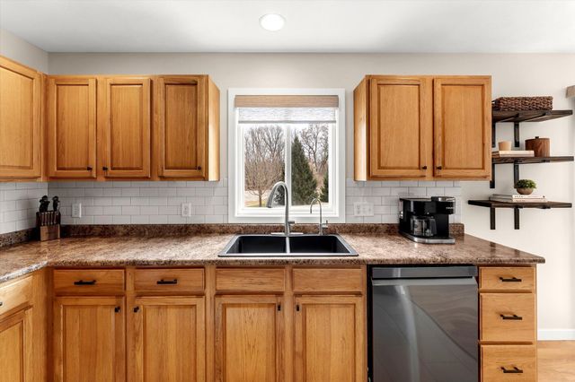 8522 Pebble Drive Ne, Courtland Twp, MI 49341