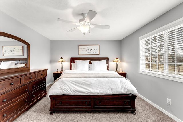 8522 Pebble Drive Ne, Courtland Twp, MI 49341