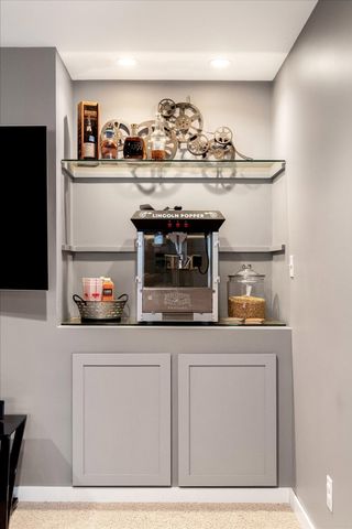 8522 Pebble Drive Ne, Courtland Twp, MI 49341