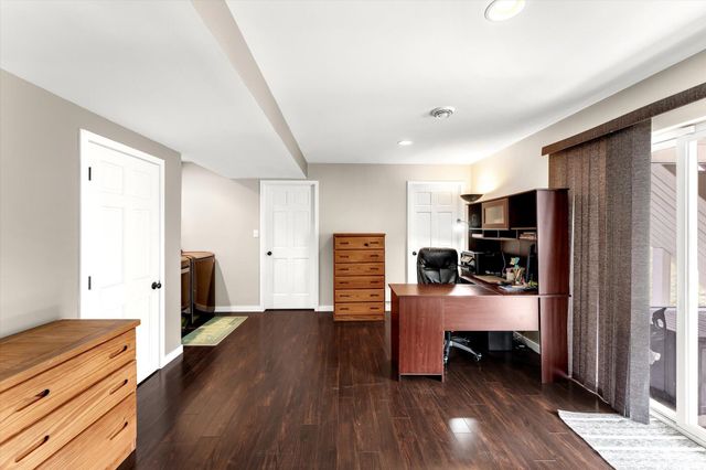 8522 Pebble Drive Ne, Courtland Twp, MI 49341