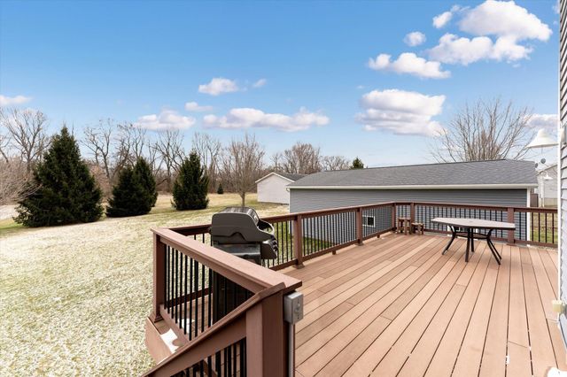 8522 Pebble Drive Ne, Courtland Twp, MI 49341