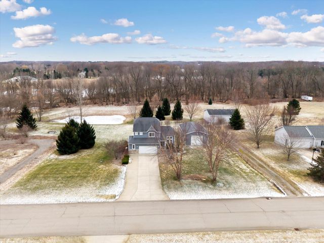 8522 Pebble Drive Ne, Courtland Twp, MI 49341