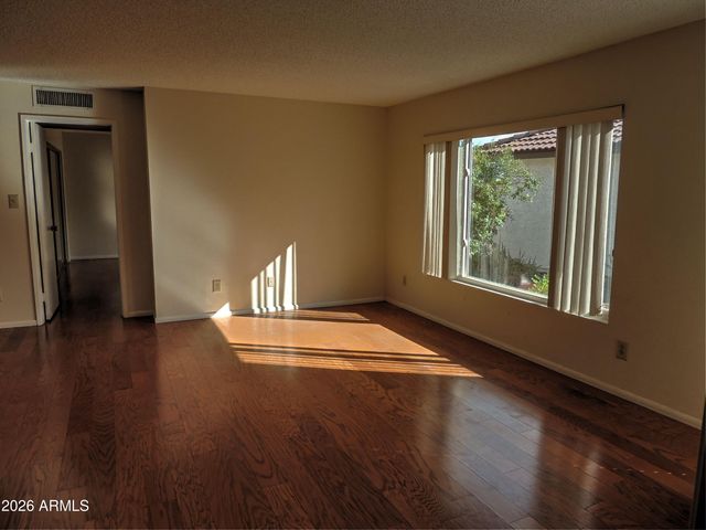 12045 S POTOMAC Street, Phoenix, AZ 85044