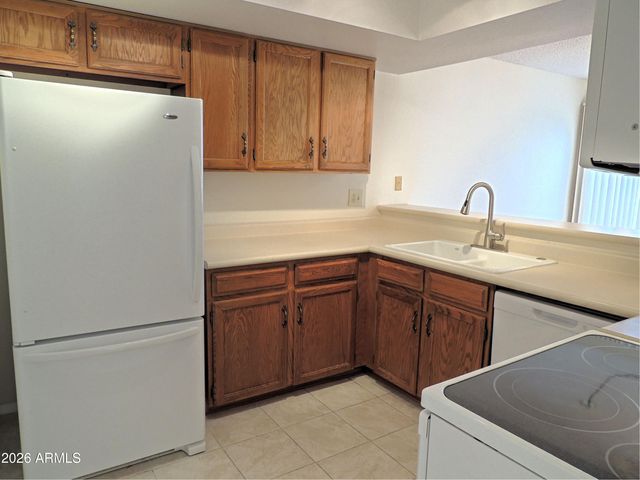 12045 S POTOMAC Street, Phoenix, AZ 85044