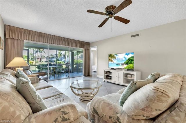 325 Charlemagne BLVD # B103, Naples, FL 34112