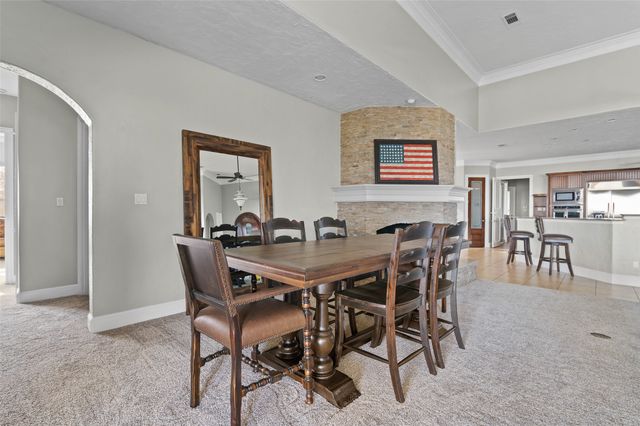 5401 W Oak Shores Drive, Cross Roads, TX 76227