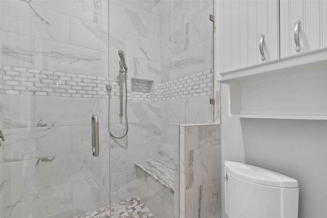 5401 W Oak Shores Drive, Cross Roads, TX 76227