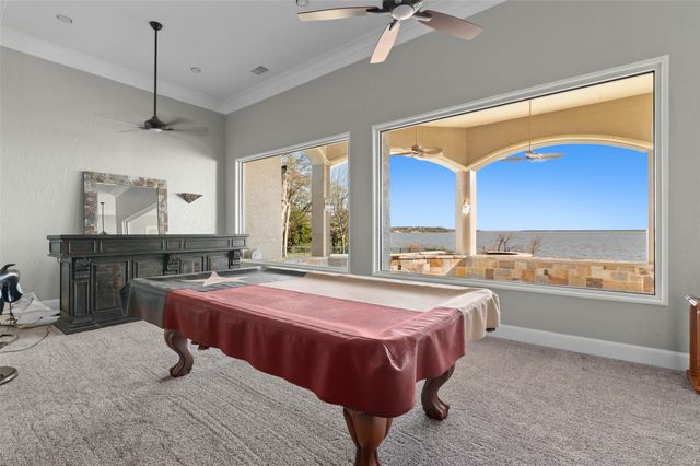 5401 W Oak Shores Drive, Cross Roads, TX 76227