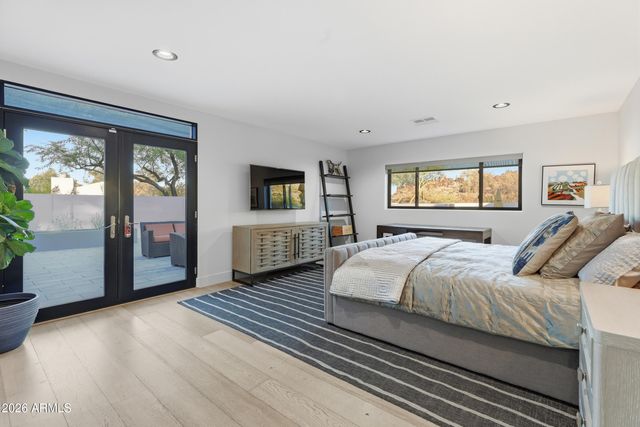 4417 E MOUNTAIN VIEW Road, Phoenix, AZ 85028