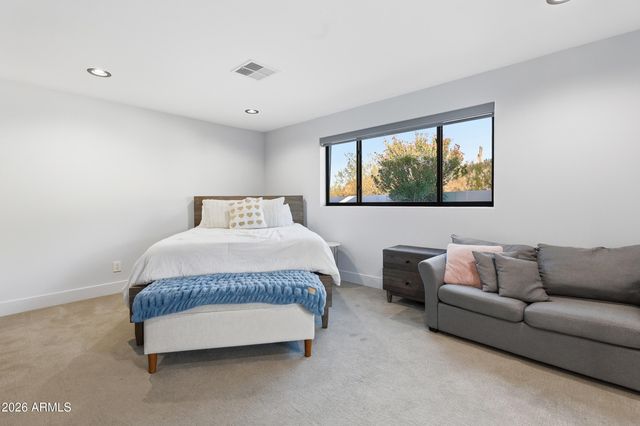 4417 E MOUNTAIN VIEW Road, Phoenix, AZ 85028