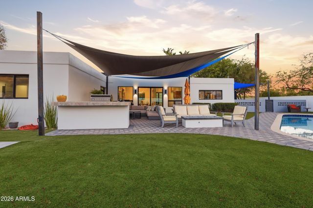 4417 E MOUNTAIN VIEW Road, Phoenix, AZ 85028