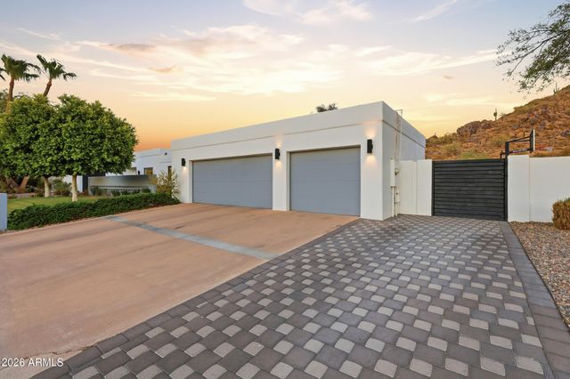 4417 E MOUNTAIN VIEW Road, Phoenix, AZ 85028